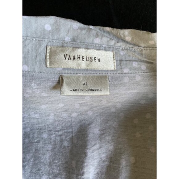 Van Heusen Size XLarge Long Sleeve Polka Dot Button-Down Shirt - Picture 4 of 10